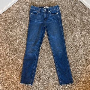 PAIGE SKYLINE SKINNY CROP